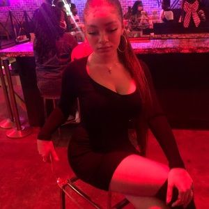 Meet your Posher, Sidney